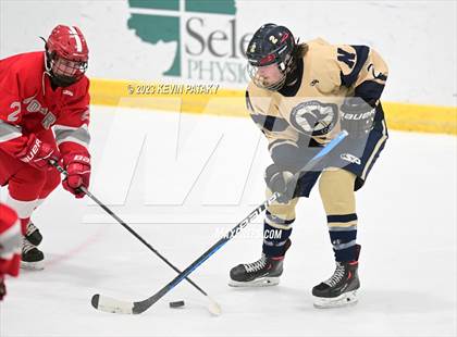 Thumbnail 2 in Conard vs. Newington Co-op (CCC South Final) photogallery.