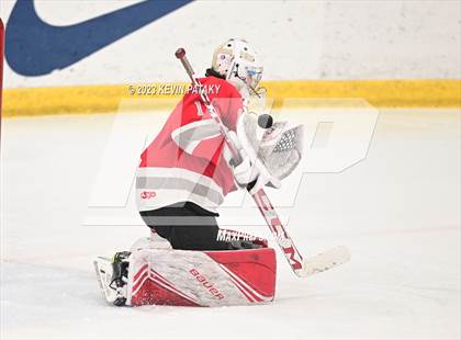 Thumbnail 1 in Conard vs. Newington Co-op (CCC South Final) photogallery.