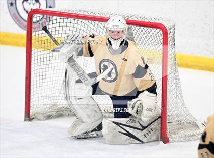 Thumbnail 1 in Conard vs. Newington Co-op (CCC South Final) photogallery.