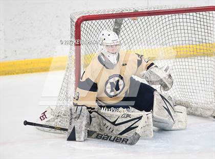 Thumbnail 2 in Conard vs. Newington Co-op (CCC South Final) photogallery.