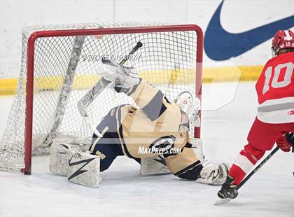 Thumbnail 2 in Conard vs. Newington Co-op (CCC South Final) photogallery.