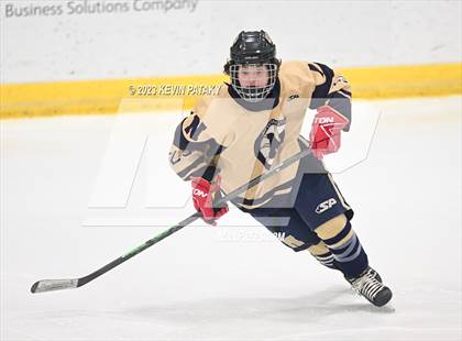 Thumbnail 2 in Conard vs. Newington Co-op (CCC South Final) photogallery.