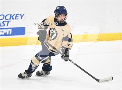 Thumbnail 3 in Conard vs. Newington Co-op (CCC South Final) photogallery.