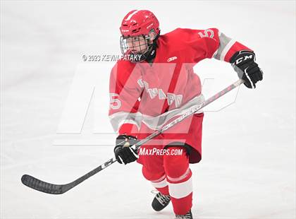 Thumbnail 2 in Conard vs. Newington Co-op (CCC South Final) photogallery.