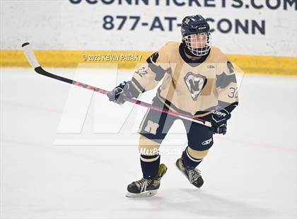 Thumbnail 2 in Conard vs. Newington Co-op (CCC South Final) photogallery.