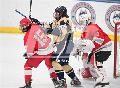 Thumbnail 1 in Conard vs. Newington Co-op (CCC South Final) photogallery.