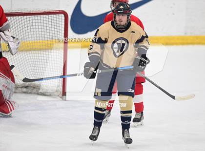 Thumbnail 3 in Conard vs. Newington Co-op (CCC South Final) photogallery.