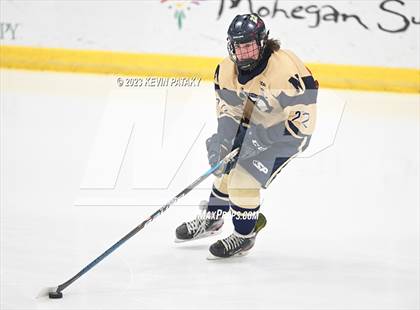 Thumbnail 2 in Conard vs. Newington Co-op (CCC South Final) photogallery.