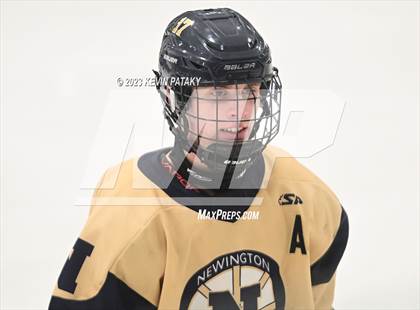 Thumbnail 2 in Conard vs. Newington Co-op (CCC South Final) photogallery.