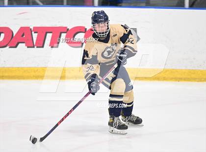 Thumbnail 2 in Conard vs. Newington Co-op (CCC South Final) photogallery.