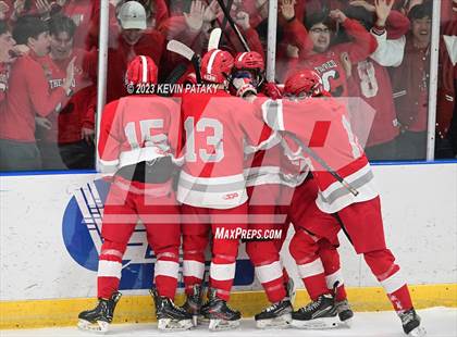 Thumbnail 2 in Conard vs. Newington Co-op (CCC South Final) photogallery.