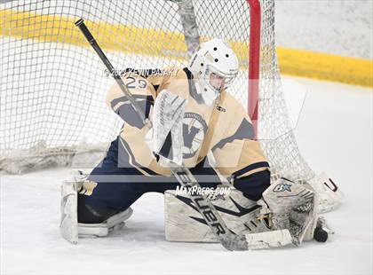 Thumbnail 3 in Conard vs. Newington Co-op (CCC South Final) photogallery.