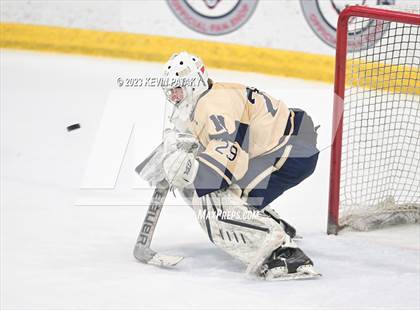 Thumbnail 2 in Conard vs. Newington Co-op (CCC South Final) photogallery.
