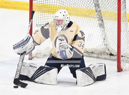 Thumbnail 1 in Conard vs. Newington Co-op (CCC South Final) photogallery.