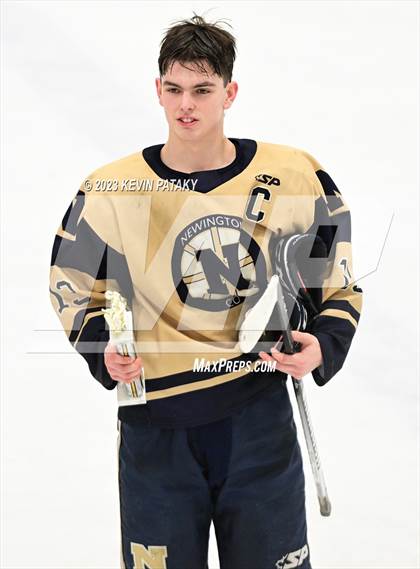 Thumbnail 1 in Conard vs. Newington Co-op (CCC South Final) photogallery.