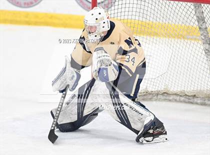 Thumbnail 3 in Conard vs. Newington Co-op (CCC South Final) photogallery.