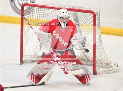 Thumbnail 2 in Conard vs. Newington Co-op (CCC South Final) photogallery.