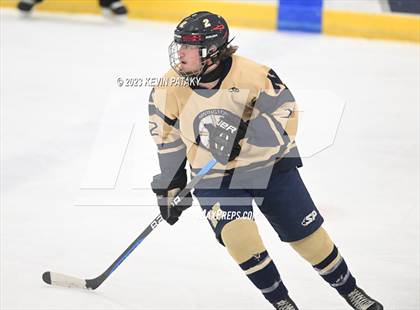 Thumbnail 2 in Conard vs. Newington Co-op (CCC South Final) photogallery.