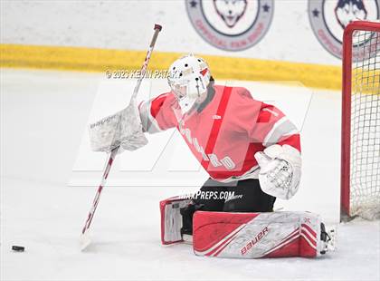 Thumbnail 3 in Conard vs. Newington Co-op (CCC South Final) photogallery.