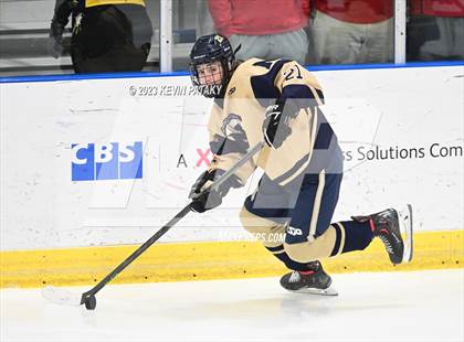 Thumbnail 2 in Conard vs. Newington Co-op (CCC South Final) photogallery.