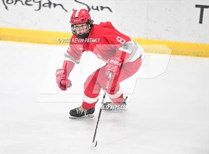 Thumbnail 3 in Conard vs. Newington Co-op (CCC South Final) photogallery.