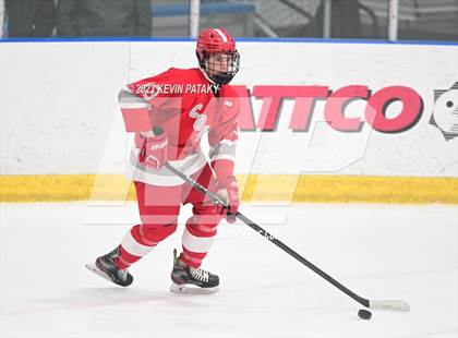 Thumbnail 2 in Conard vs. Newington Co-op (CCC South Final) photogallery.
