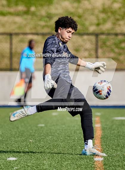 Thumbnail 2 in Ben Holt College Prep Academy vs. Summerville (CIF SJS D5 Final) photogallery.