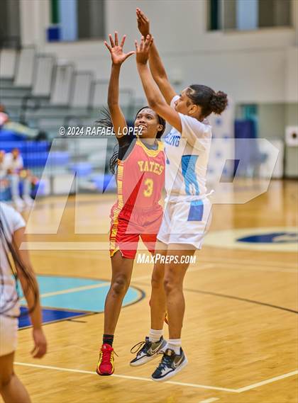 Thumbnail 3 in Yates vs. Sterling (Houston ISD Tournament) photogallery.