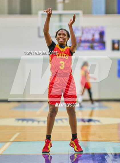 Thumbnail 1 in Yates vs. Sterling (Houston ISD Tournament) photogallery.