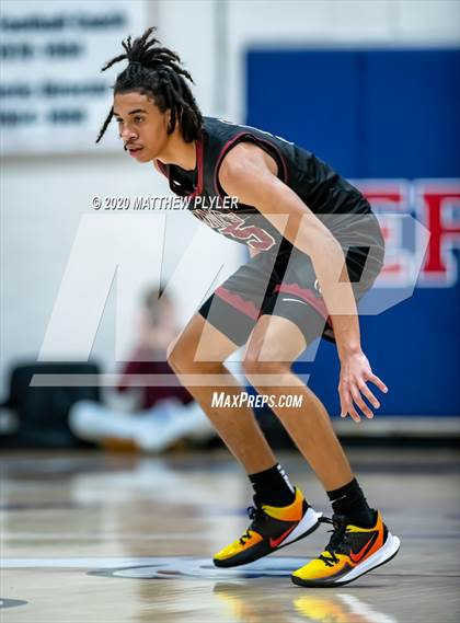 Thumbnail 1 in Trinity Christian vs. Pine Forest (MLK Dream Jam @ Terry Sanford) photogallery.