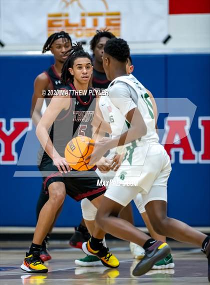 Thumbnail 3 in Trinity Christian vs. Pine Forest (MLK Dream Jam @ Terry Sanford) photogallery.