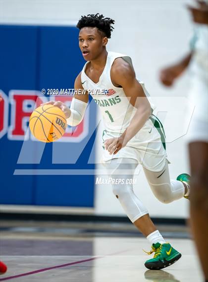 Thumbnail 2 in Trinity Christian vs. Pine Forest (MLK Dream Jam @ Terry Sanford) photogallery.