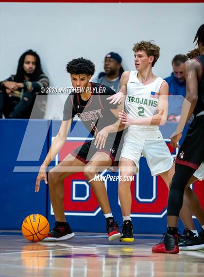 Thumbnail 3 in Trinity Christian vs. Pine Forest (MLK Dream Jam @ Terry Sanford) photogallery.