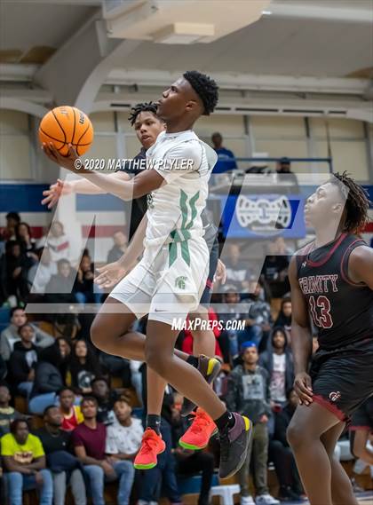 Thumbnail 2 in Trinity Christian vs. Pine Forest (MLK Dream Jam @ Terry Sanford) photogallery.