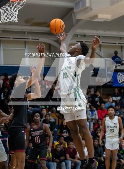 Thumbnail 1 in Trinity Christian vs. Pine Forest (MLK Dream Jam @ Terry Sanford) photogallery.