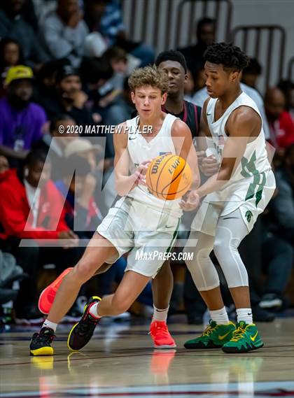Thumbnail 3 in Trinity Christian vs. Pine Forest (MLK Dream Jam @ Terry Sanford) photogallery.