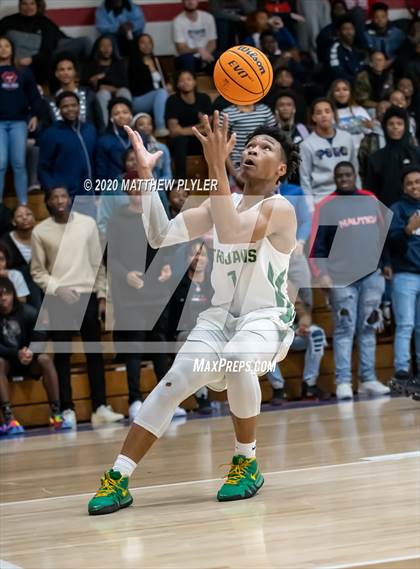 Thumbnail 1 in Trinity Christian vs. Pine Forest (MLK Dream Jam @ Terry Sanford) photogallery.