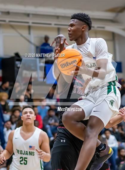 Thumbnail 1 in Trinity Christian vs. Pine Forest (MLK Dream Jam @ Terry Sanford) photogallery.