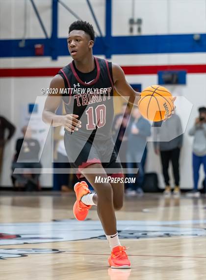 Thumbnail 3 in Trinity Christian vs. Pine Forest (MLK Dream Jam @ Terry Sanford) photogallery.