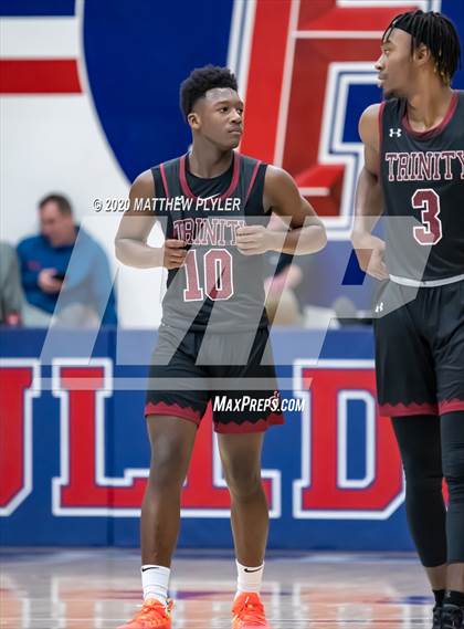 Thumbnail 1 in Trinity Christian vs. Pine Forest (MLK Dream Jam @ Terry Sanford) photogallery.