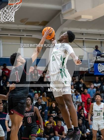Thumbnail 2 in Trinity Christian vs. Pine Forest (MLK Dream Jam @ Terry Sanford) photogallery.