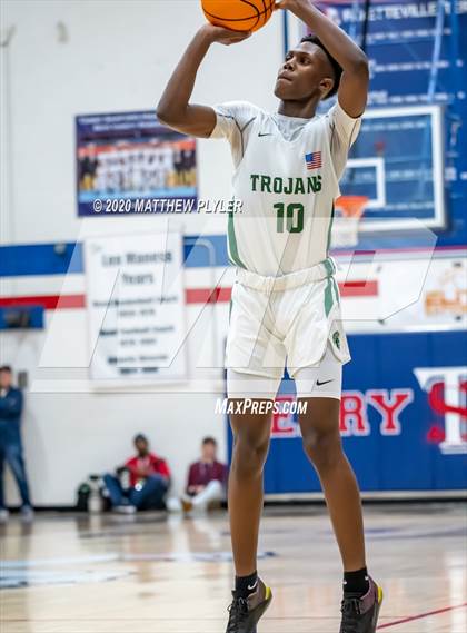 Thumbnail 3 in Trinity Christian vs. Pine Forest (MLK Dream Jam @ Terry Sanford) photogallery.