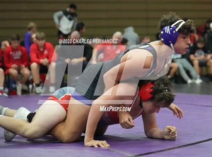 Thumbnail 1 in College Station vs Salado (College Station Duals) photogallery.