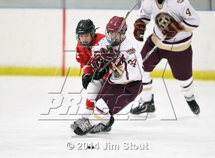 Thumbnail 2 in Iona Prep vs. Fairfield Prep (Carrano Cup Semifinal) photogallery.
