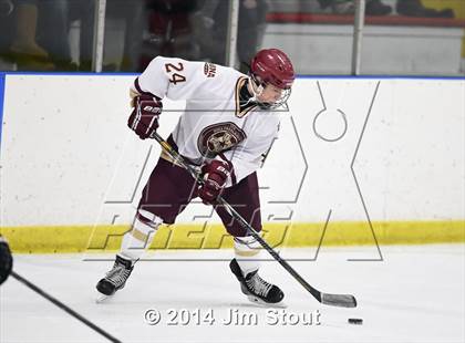 Thumbnail 1 in Iona Prep vs. Fairfield Prep (Carrano Cup Semifinal) photogallery.