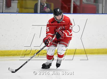 Thumbnail 2 in Iona Prep vs. Fairfield Prep (Carrano Cup Semifinal) photogallery.