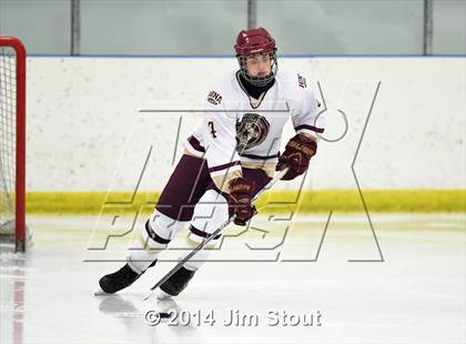 Thumbnail 2 in Iona Prep vs. Fairfield Prep (Carrano Cup Semifinal) photogallery.