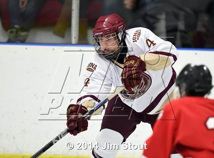 Thumbnail 2 in Iona Prep vs. Fairfield Prep (Carrano Cup Semifinal) photogallery.