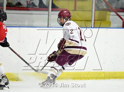 Thumbnail 2 in Iona Prep vs. Fairfield Prep (Carrano Cup Semifinal) photogallery.