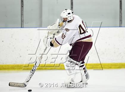 Thumbnail 3 in Iona Prep vs. Fairfield Prep (Carrano Cup Semifinal) photogallery.